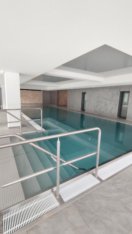 Studio 20Qm Mit Balkon Und Innenpool - 22010 ชลูคซี ภายนอก รูปภาพ
